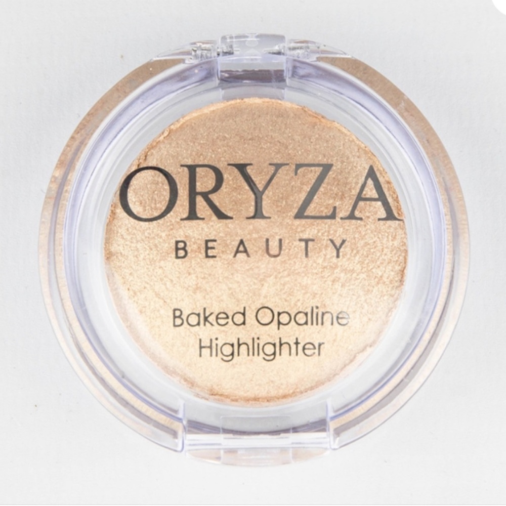 Oryza Beauty Highlighter